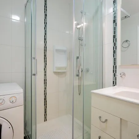 313 Park With Pool And Private Garden Apartmán
