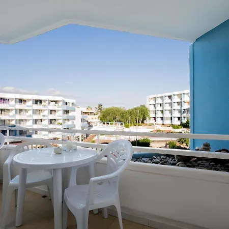 Apartment 313 Park With Pool And Private Garden